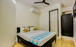 OYO Home 70401 Cozy Stay Lajpat Nagar Ii