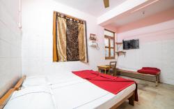 Hotel O Sree Radha Lodge Near Snow World
