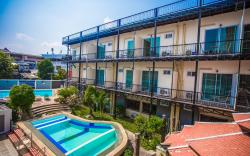 Prince Hotel