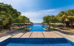 Crimson Resort and Spa Mactan, Cebu