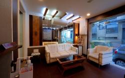 Hotel Oppera Mahipalpur - New Delhi 