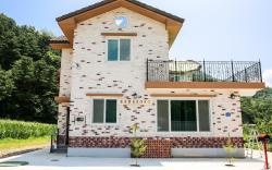 Poolip Family House(2020.07 OPEN)