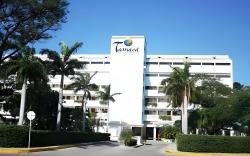 Tamaca Beach Resort