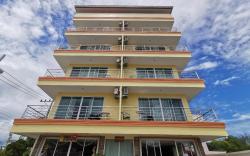 Baan Pattamaporn Hotel