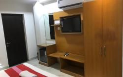 GOLDEN APPLE HOTEL