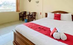 RedDoorz Syariah near T1 Juanda Airport 2