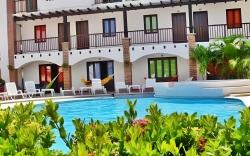 Hotel Sansiraka Suites By GEH Suites