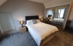 House by the Harbour - NC500 Route