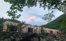 Ooljoo Sunny, Cabin Glamping