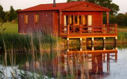 Lakeside Fishing Lodges