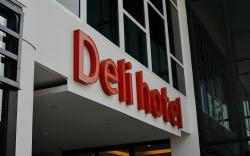 Deli Hotel