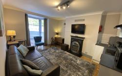 Ei8ht Brighton Apartments