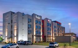 Best Western  Plus Executive Residency Rigby's Water World Hotel