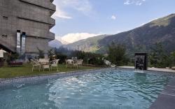 Smugglers Resort By West Western 