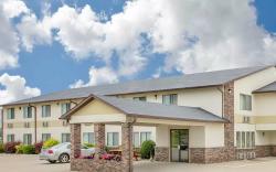 Rodeway Inn near I-35 Lamoni