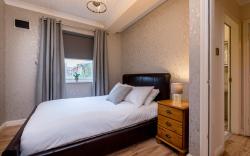 Town Centre Apartment                                                                           