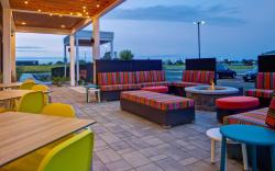 Home2 Suites by Hilton Loves Park Rockford