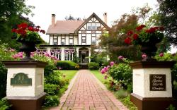 Vintage Gardens Bed & Breakfast
