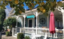 Abbey House Inn - Adults Only