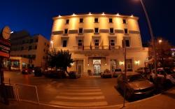 Hotel De La Ville