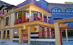 Uniqato Hotel