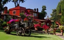 Villa San Jose Hotel & Suites
