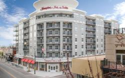 Hampton Inn and Suites Mobile Downtown