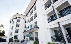 B2 Korat Boutique and Budget Hotel