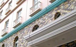 Creston Hotel
