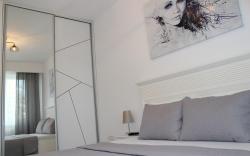 Luxury City Center Apartment – Romana#2