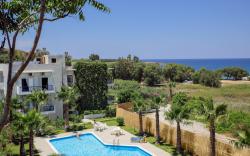 Sea View Hotel And Apartments