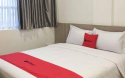 RedDoorz Plus @ Jalan Juanda Medan