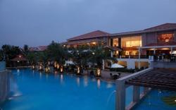 Palm Meadows Resort