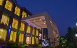 Club Emerald