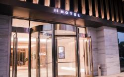 JI Hotel Huaihua International Land Port Binjiang Road