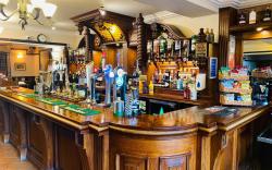 Oaks Hotel