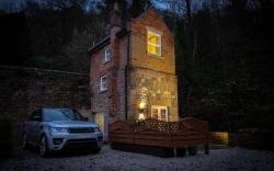 Robin Hood Tower 