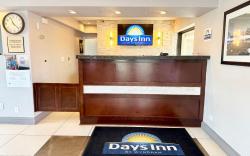 Days Inn by Wyndham St. Charles IL