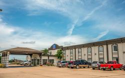 Studio 6  Claremore, OK