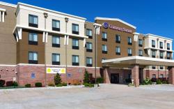 Comfort Suites Hopkinsville near Fort Campbell