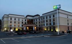 Holiday Inn Express Harrisburg West By IHG