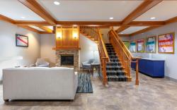 AmericInn by Wyndham Iron Mountain