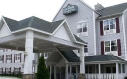 Country Inn & Suites by Radisson, Stevens Point, WI