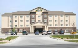 Expressway Suites Fargo