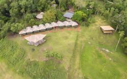 9 Huts on a Hill