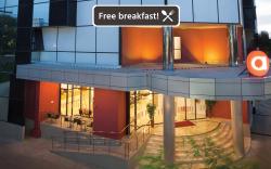 Amaris Hotel Mampang