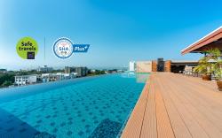 LawinTa Hotel