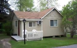 Kennebunk Gallery Motel and Cottages