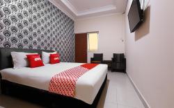 OYO 3807 Guest House 268