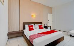 OYO 90075 Feliz Hotel